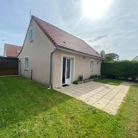 Prázdninový dům L'ocean, Maison Avec Jardin Clos