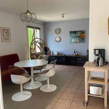 Hébergement de vacances L'océan, Maison Avec Jardin Clos *